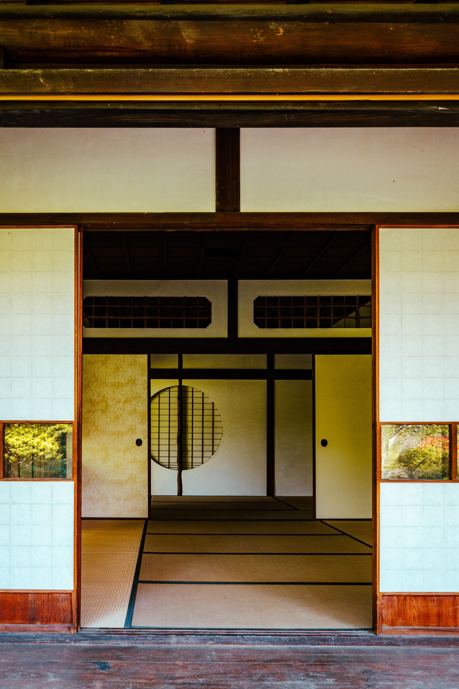 畳と障子戸の部屋